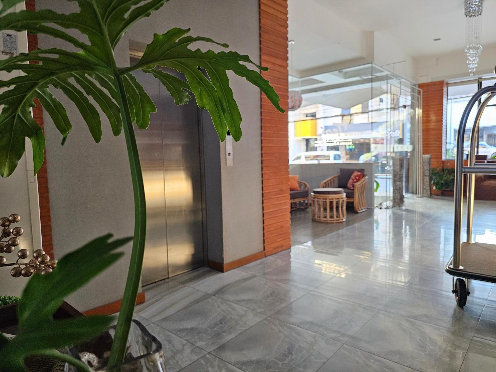 Tsai Hotel And Residences Cebu Екстер'єр фото